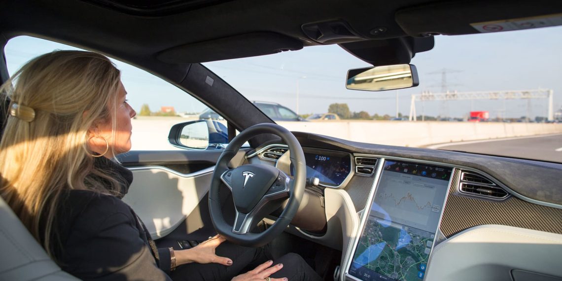 Tesla Reintroduces FSD Transfer Amid Falling Sales and Customer Frustrations