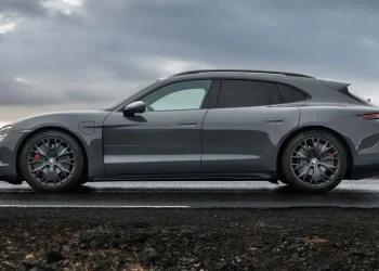 Porsche EV Strategy Faces Delays Amid China Competition