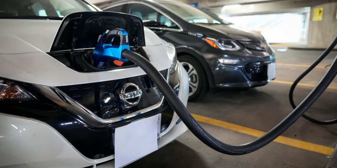 Tiny EV Incentives Help Prevent Power Grid Overload