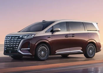 Denza Launches New D9 MPV Variants at 2025 Chengdu Auto Show