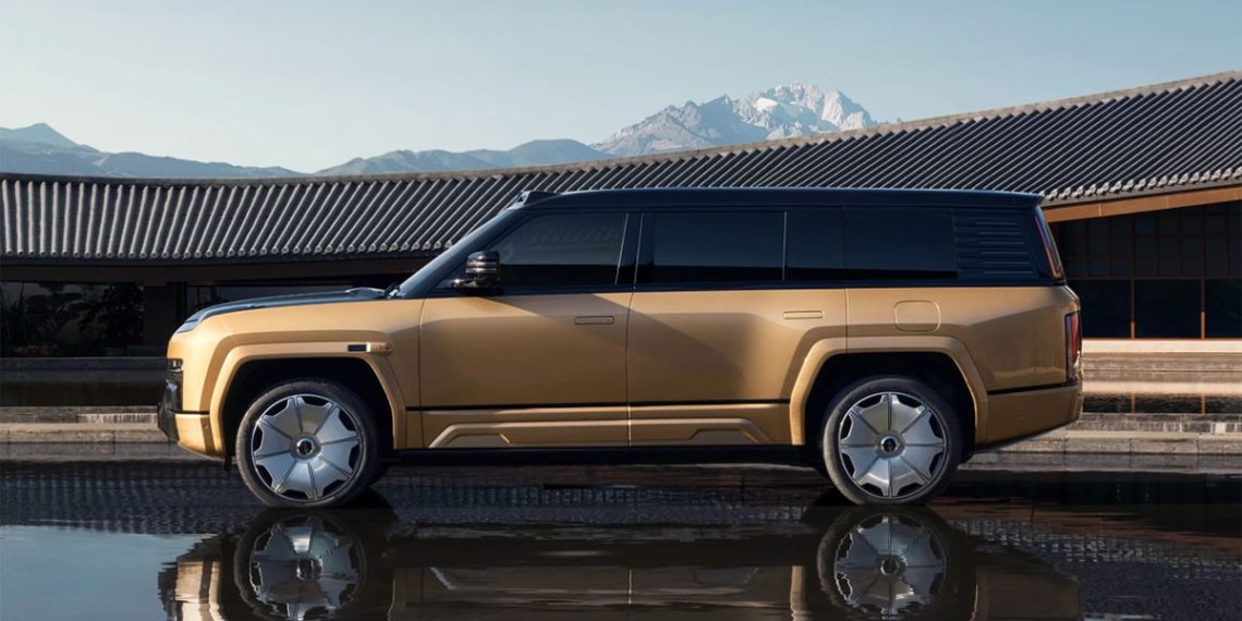 BYD Launches $180K U8L Luxury SUV with Tank Turn & Float Mode