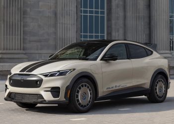 Ford Mustang Mach-E 2025 Shifts Toward Better Usability