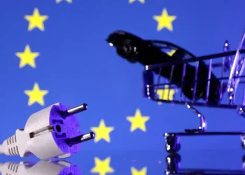 EU Auto Rules Stir Global Industry Tensions