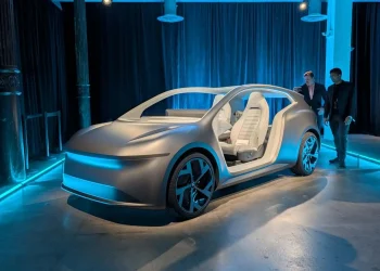 Lucid Lunar Robotaxi