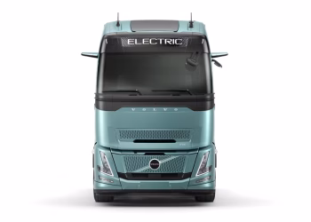 Volvo FH Aero Electric Extends Range to 435 Miles